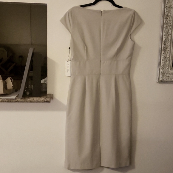 Calvin Klein dress - Picture 2 of 6